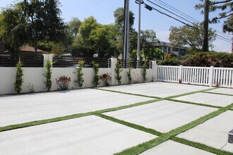 5014 Kester Ave in Los Angeles, CA - Building Photo - Building Photo