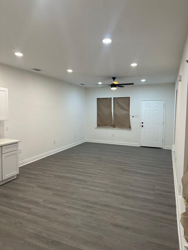 1249 Swart St in Baton Rouge, LA - Building Photo - Building Photo