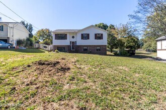 1817 Sedgewick Dr in Knoxville, TN - Building Photo - Building Photo