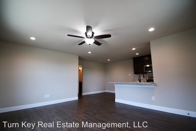 142 Crossbow Ct in Weatherford, TX - Foto de edificio - Building Photo