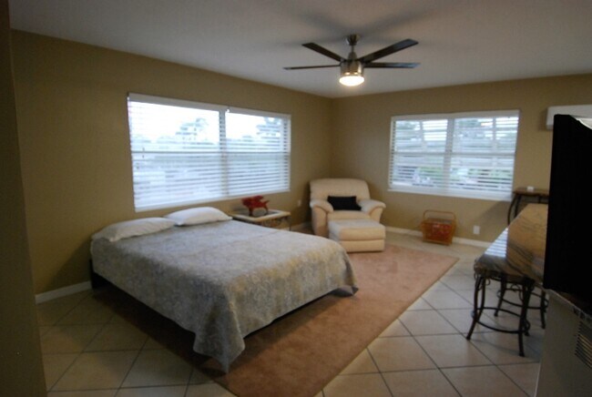 property at 200 104th Ave