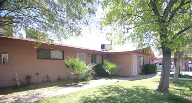 3227 E Earll Dr in Phoenix, AZ - Building Photo