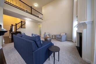 5075 Jewel Ln N in Minneapolis, MN - Building Photo - Building Photo