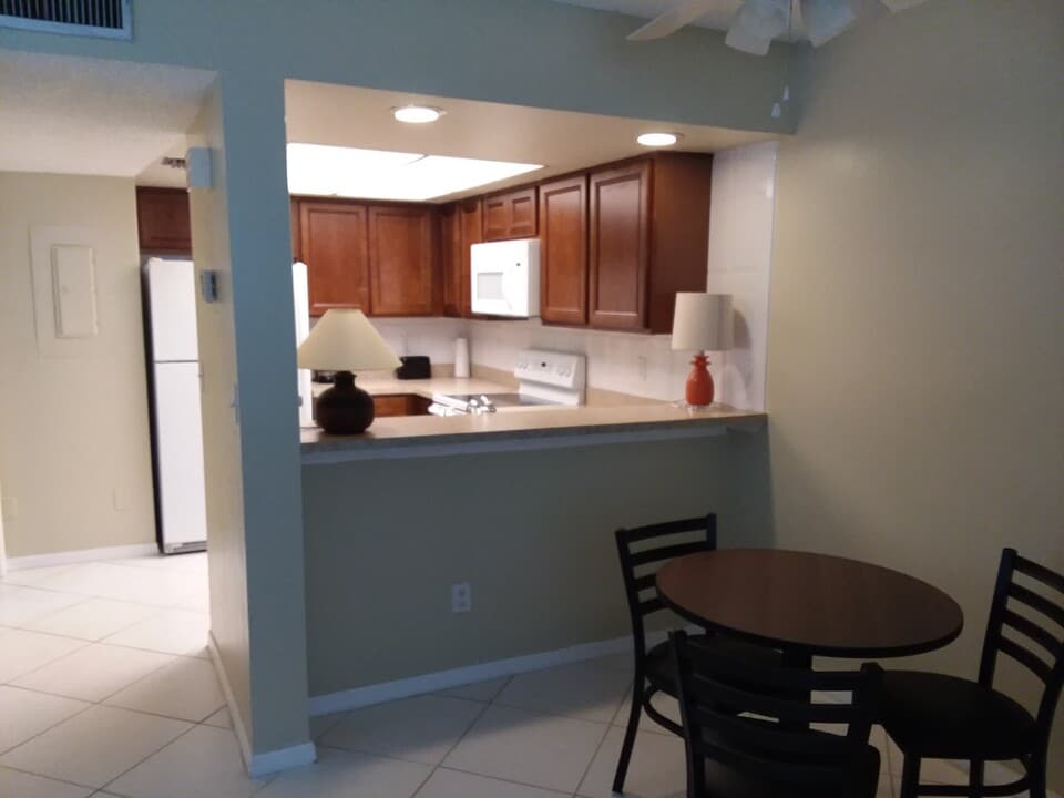 3100 Sir Hamilton Cir in Titusville, FL - Building Photo