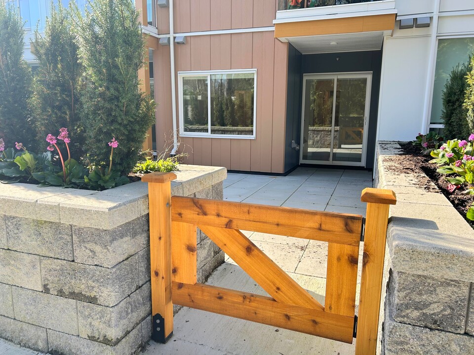 31900 Raven Av in Mission, BC - Building Photo