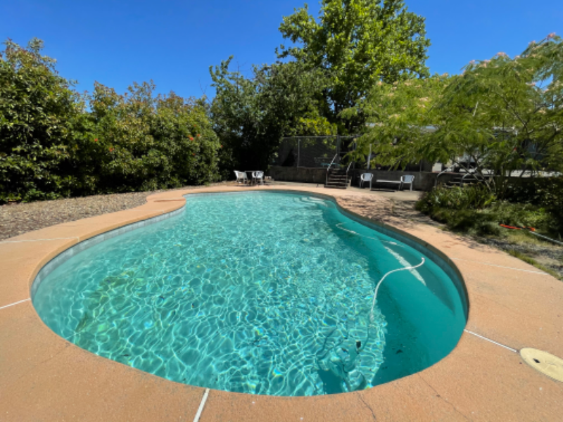 2160 Sacramento St in Redding, CA - Building Photo