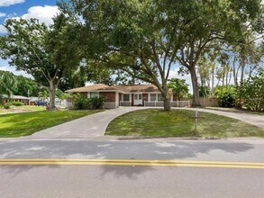 2608 Constitution Blvd in Sarasota, FL - Building Photo - Building Photo