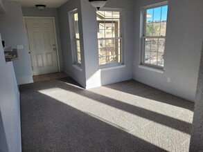 12768 Ironstone Way, Unit 301 in Parker, CO - Foto de edificio - Building Photo