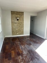 35 Brookdale Rd in Asheville, NC - Building Photo - Building Photo