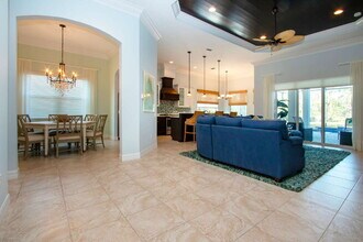 4940 Tobermory Way in Bradenton, FL - Building Photo - Building Photo