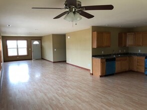 38 Dunsford Dr in Sullivan, MO - Building Photo - Building Photo