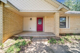 8405 S Kalanchoe Ave in Broken Arrow, OK - Building Photo - Building Photo