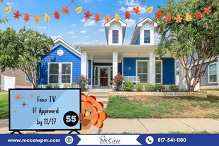 9405 Waterman Dr in Aubrey, TX - Building Photo