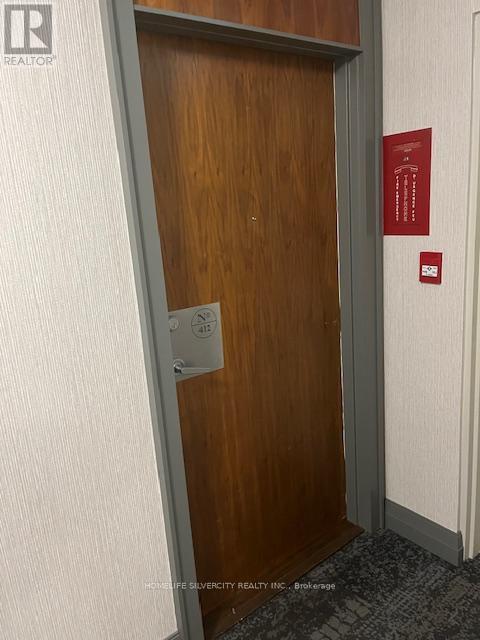 property at 1 Elm Dr W