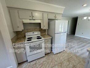 148 Knollwood Dr in Lafayette, LA - Foto de edificio - Building Photo