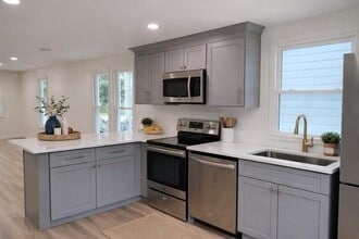 3426 Harrison Rd in East Point, GA - Building Photo - Building Photo