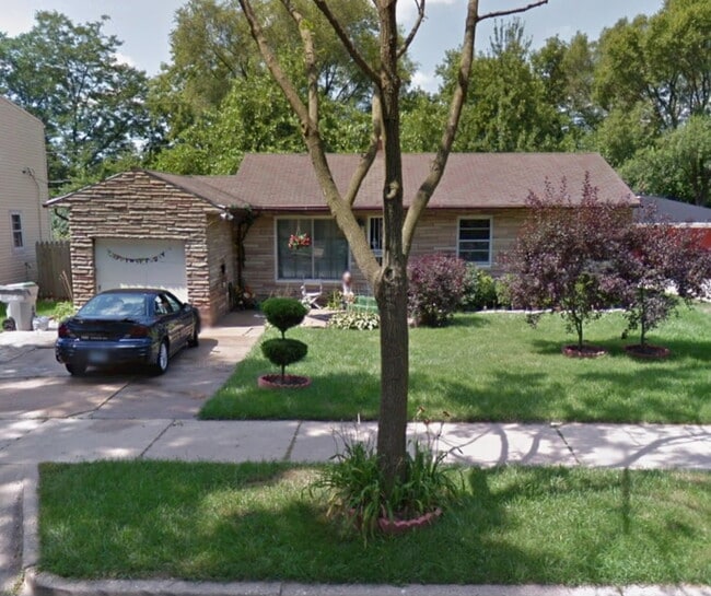 property at 4727 N 46th St