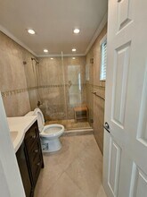 2530 SW 3rd Ave in Miami, FL - Foto de edificio - Building Photo