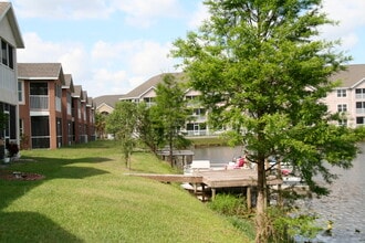 2675 Emerald Lake Ct in Kissimmee, FL - Building Photo - Building Photo