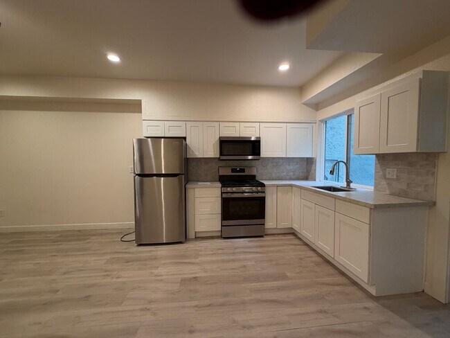 112 Bethany Dr in Scotts Valley, CA - Building Photo - Building Photo