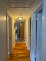 72 Garland St in Springfield, MA - Building Photo