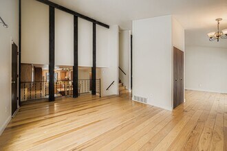 1109 Panorama Dr in Colorado Springs, CO - Foto de edificio - Building Photo