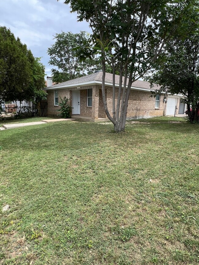 property at 3500 E Rosedale St