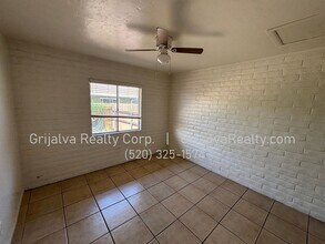 110-112 E Elm St in Tucson, AZ - Building Photo - Building Photo