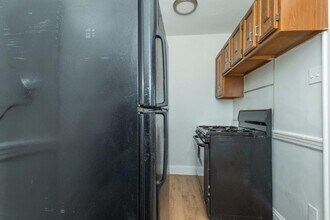 320 Highland Ave in Somerville, MA - Foto de edificio - Building Photo