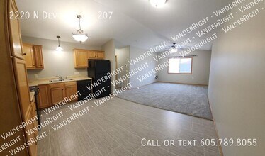 2220 Devon Ave in Tea, SD - Building Photo - Building Photo