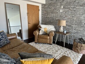 111 Grandview Ave in Pittsburgh, PA - Building Photo - Building Photo