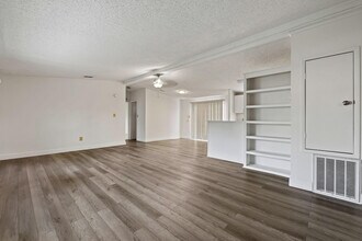 11831 Bay Pl in Boca Raton, FL - Building Photo - Building Photo