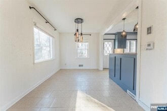 516 North St in Teaneck, NJ - Building Photo - Building Photo
