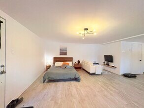 145 Gardenville Rue in Longueuil, QC - Building Photo - Building Photo