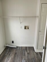 43 Chapin St, Unit Downstairs in Canandaigua, NY - Building Photo - Building Photo