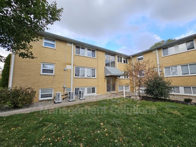 property at 1835 E 8th St