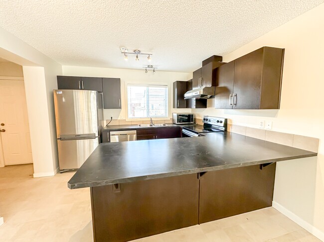 155 Skyview Point Crescent NE in Calgary, AB - Building Photo - Building Photo