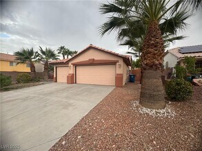 1461 Tangerine Rose Dr in Las Vegas, NV - Foto de edificio - Building Photo