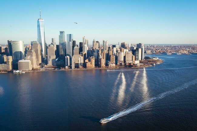 99 Hudson St in Jersey City, NJ - Foto de edificio - Building Photo