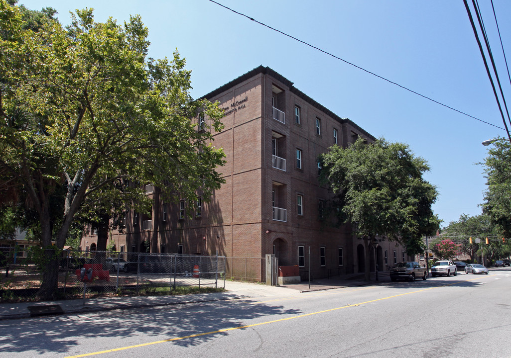 Glen McConnell Residence Hall in Charleston, SC - Building Photo