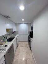 9801 Collins Ave, Unit 16H in Bal Harbour, FL - Building Photo