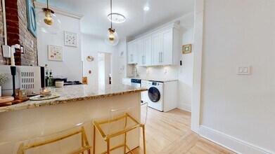 118 Jefferson St in Hoboken, NJ - Building Photo - Building Photo