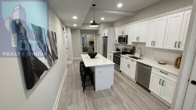 222 Tremont St, Unit 1 in Boston, MA - Building Photo - Building Photo