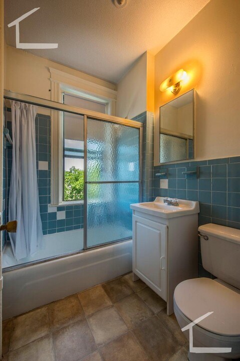 1148 Commonwealth Ave in Boston, MA - Building Photo