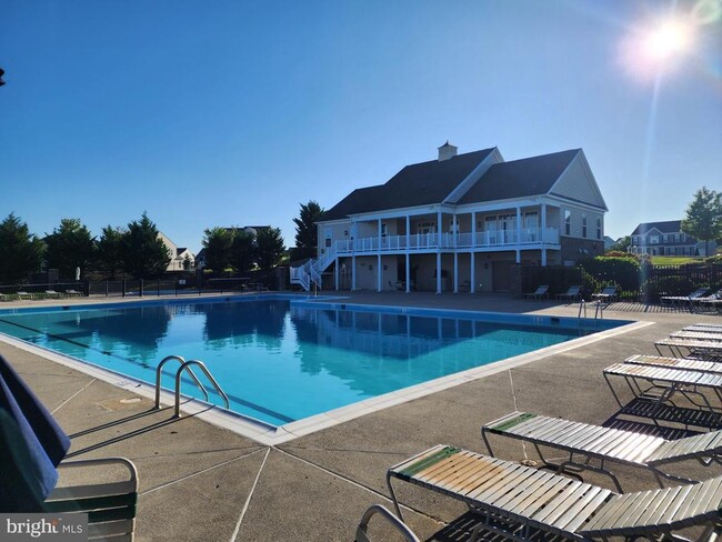 property at 477 Husky Trl