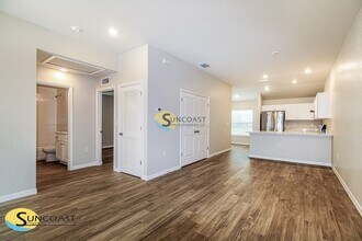 812 Spruce St in Inverness, FL - Foto de edificio - Building Photo