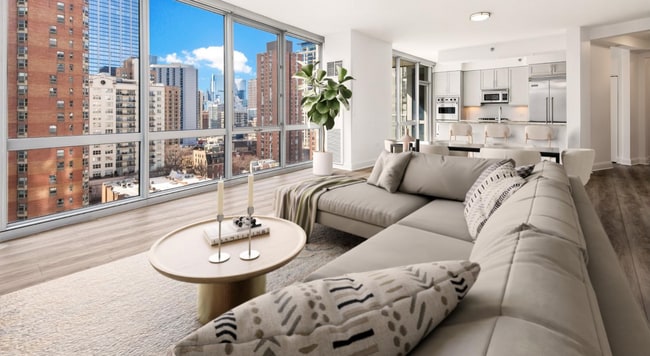 912 N State St, Unit 0908