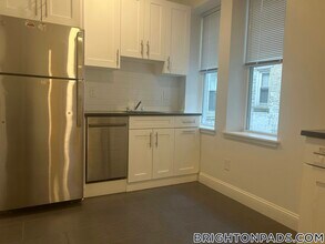 123 Sutherland Rd in Boston, MA - Building Photo - Building Photo