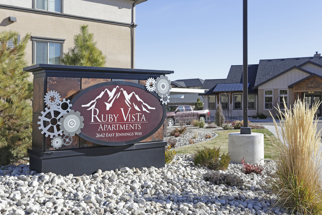 Ruby Vista Apartments in Elko, NV - Building Photo