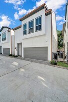 9551 Neuens Rd in Houston, TX - Building Photo